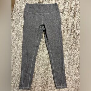 Fleo Apex Contour Legging 7/8 length mid rise size medium color grey